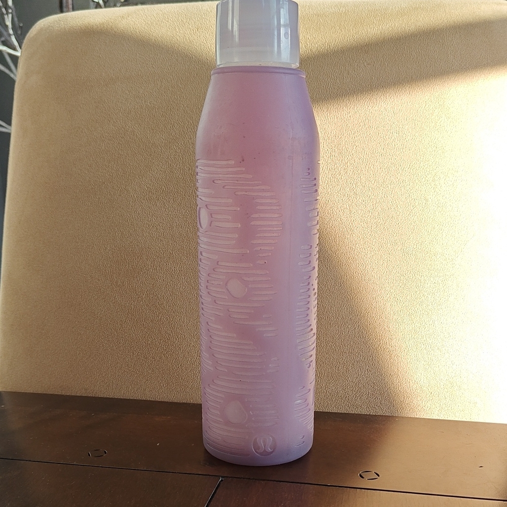 Lululemon Vintage Glass Water Bottle